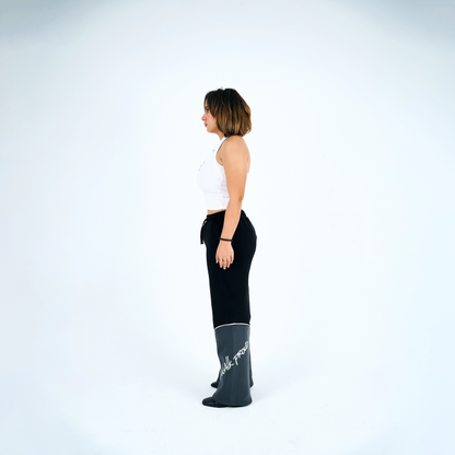 Onyx Crest Sweatpants